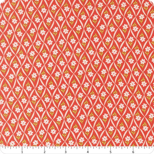 Rosie Strawberry Climbing Daisy Yardage SKU# 35426-14 Fig Tree