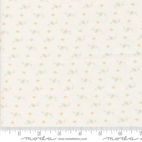 Agatha Road Ghost Tiny Pumpkins Yardage SKU# 35416-21